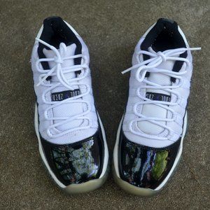 Nike Air Jordan 11 XI Low Retro Size 5Y